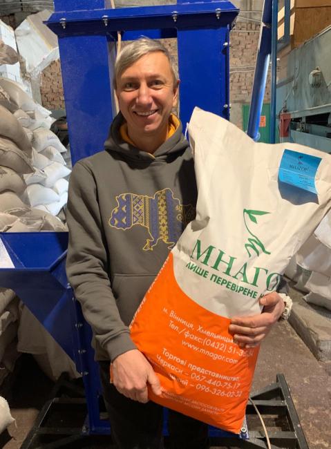 Новини Вінниці - фото з «Солодкувате, м’яке та без гірчинки»: вінницький селекціонер створив ель із кукурудзи