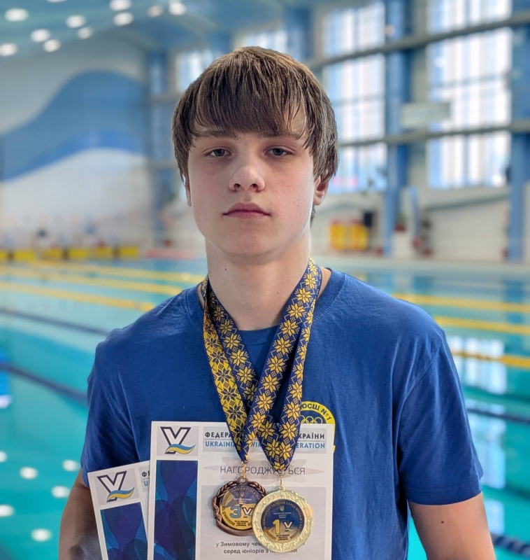 Тернопільські плавці стали призерами Зимового чемпіонату України