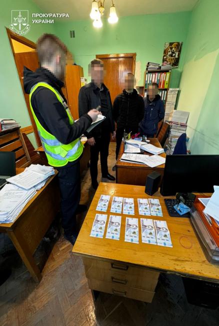 Новини Вінниці - фото з Під варту взяли посадовця міськради, який вимагав гроші за «потрібне» рішення щодо землі