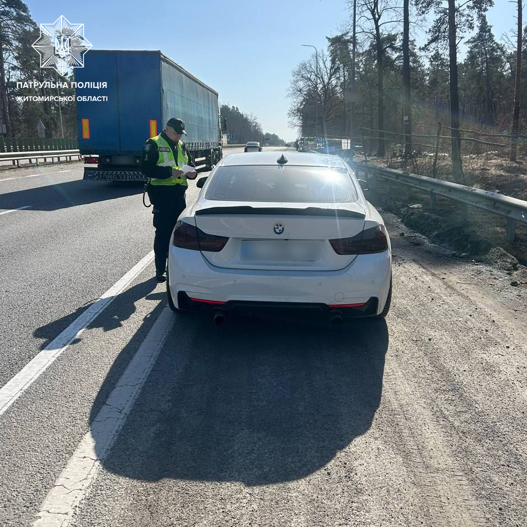 Новини Житомира - фото з На автодорозі Київ — Чоп за перевищення швидкості зупинили BMW: водій був нетверезий