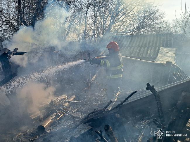 Новини Вінниці - фото з Через недопалок на Ямпільщині загинув 65-річний чоловік. Ще вісім пожеж сталися в області