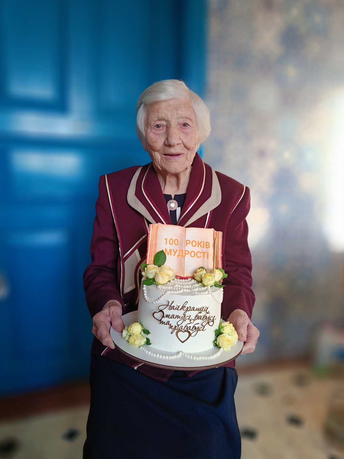 Новини Козятина - фото з 100 років Валентини Кравчук сповнені світла та любові