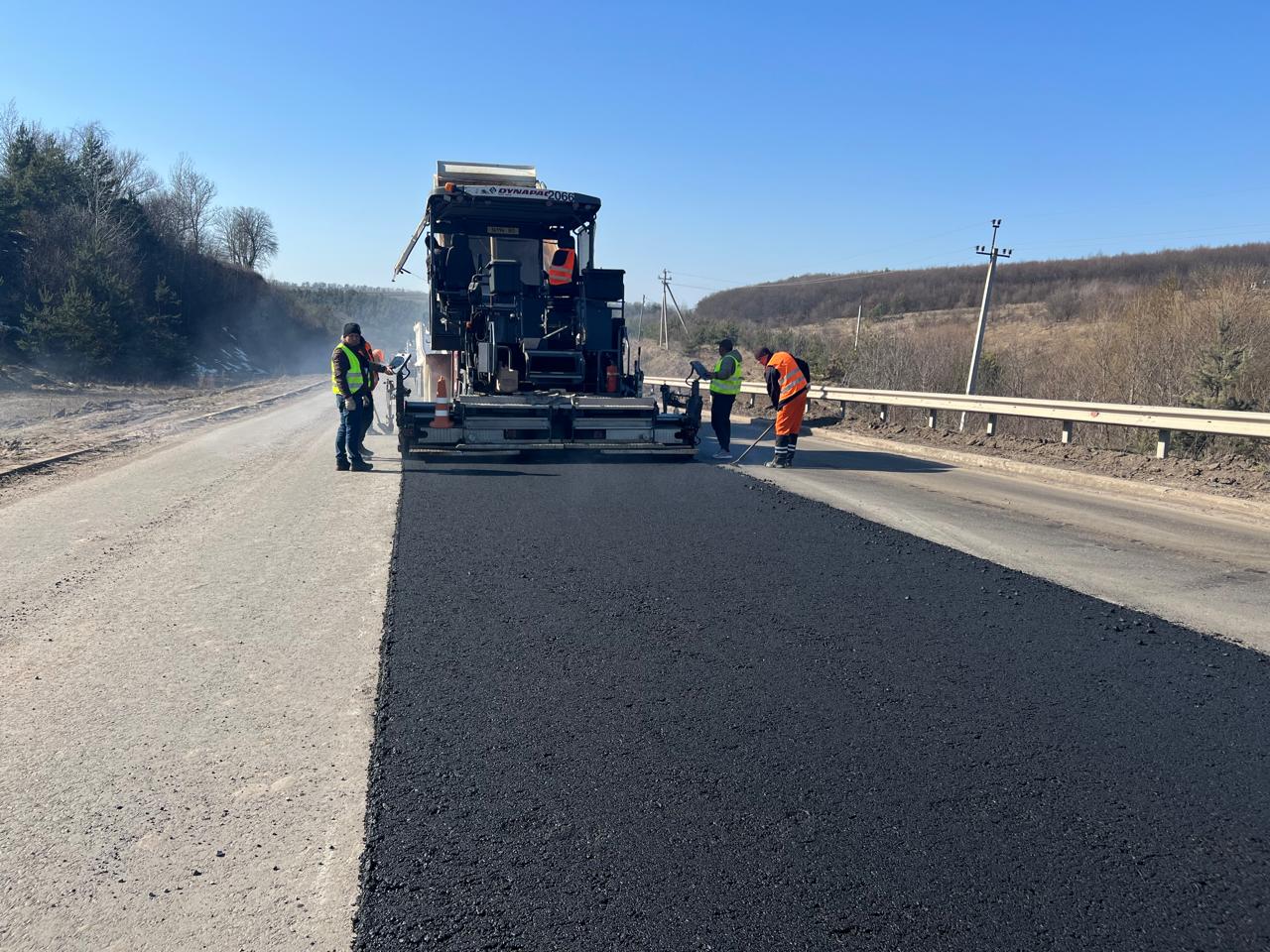 Новини Тернополя - фото з На Тернопільщині ремонтують дороги державного значення: де тривають роботи