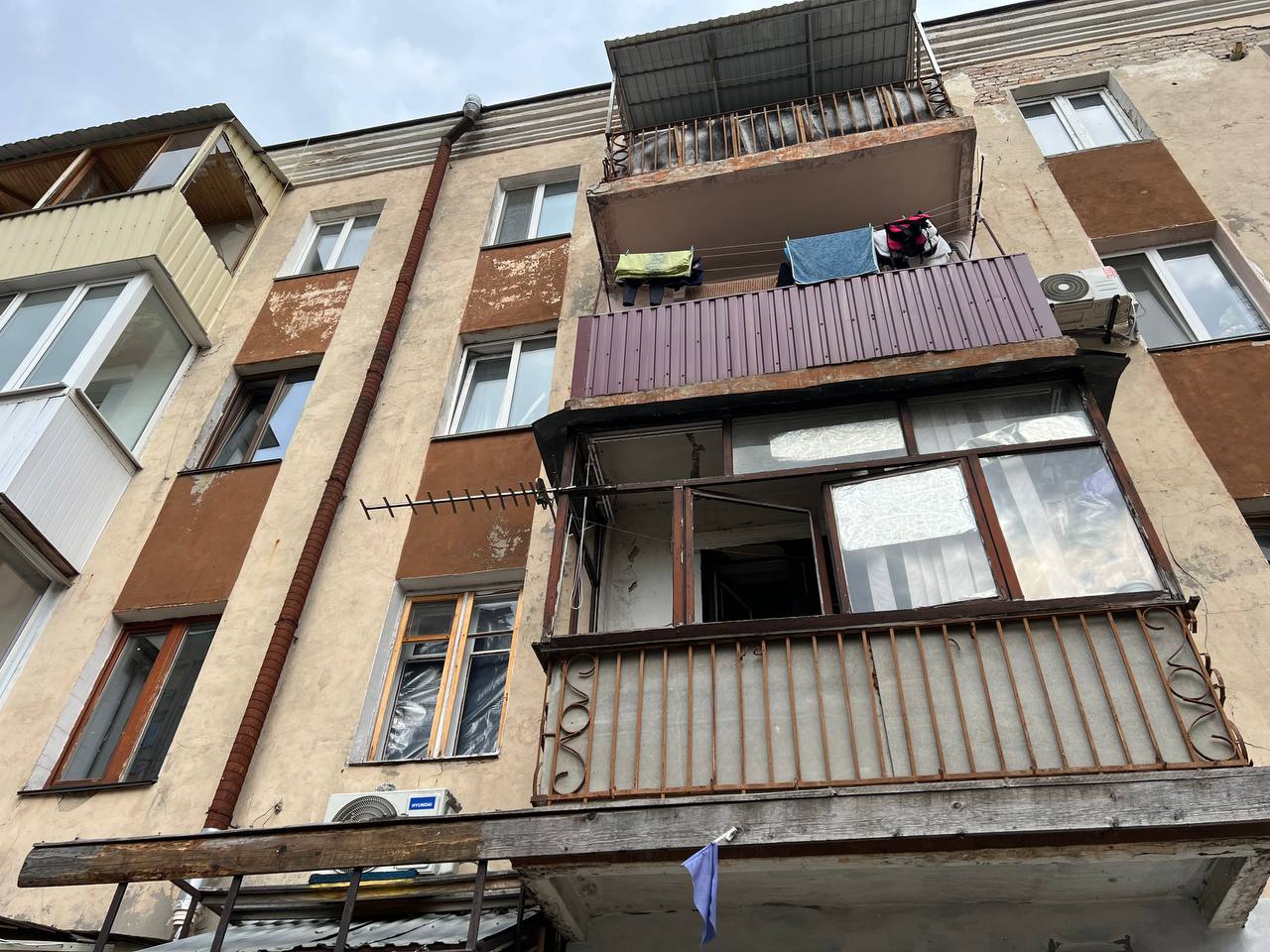 Новини Вінниці - фото з «Ми вже печемо хліб»: як центр Вінниці відновлюється після обстрілу?