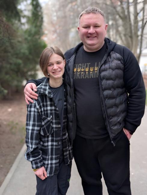 Новини Вінниці - фото з Героїня Вінниці: студентка Каріна Олєйнік отримала нагороду за порятунок людей під час дронової атаки