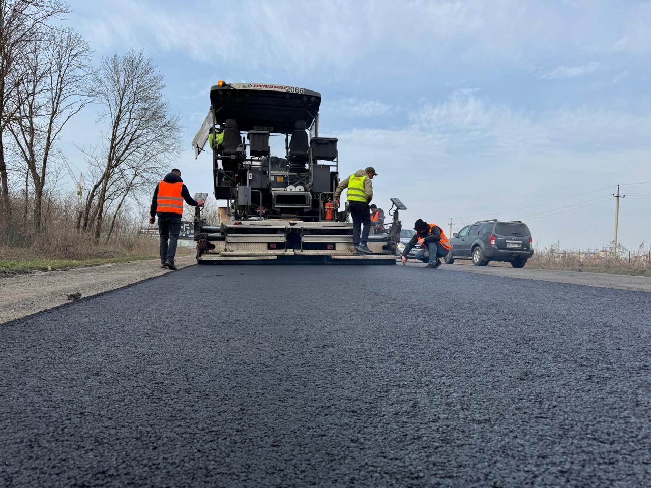 Новини Тернополя - фото з Поблизу Тернополя та у Бережанах ремонтують дороги