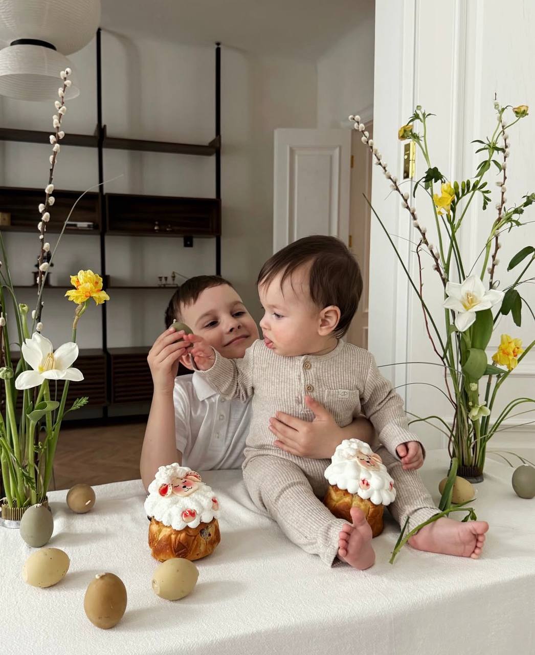 Новини Тернополя - фото з З маршмелоу, фісташками, коньяком чи класичні: від 100 до 1 150 гривень коштують авторські паски у Тернополі