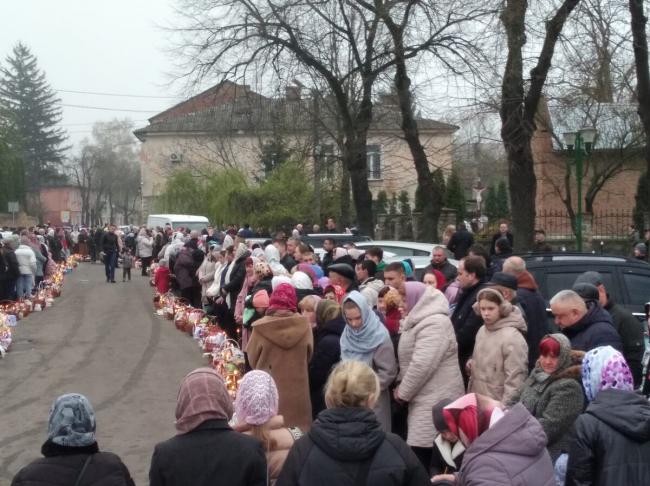 Новини Вінниці - фото з «На Великдень немає де святити паску». Чому в Могилів-Подільському парафія ПЦУ залишилася без храму