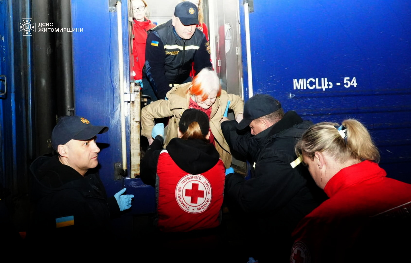 Новини Житомира - фото з Бердичів зустрів черговий евакуаційний потяг