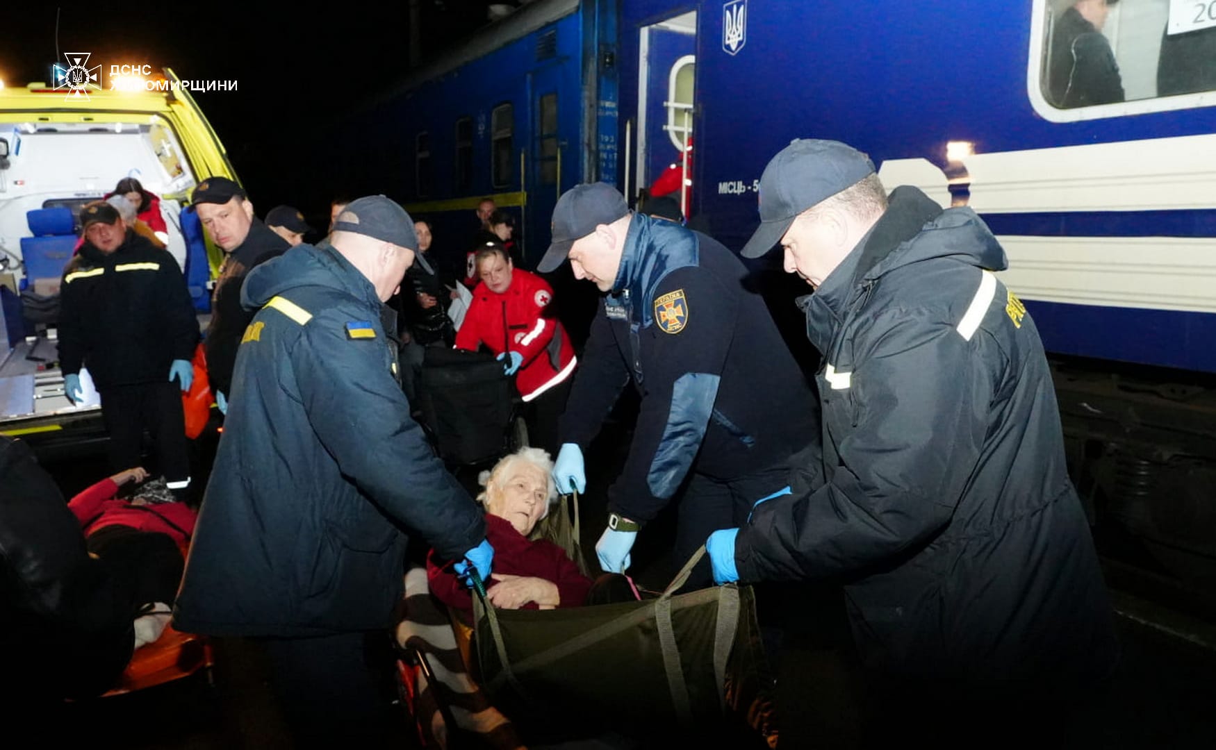 Новини Житомира - фото з Бердичів зустрів черговий евакуаційний потяг