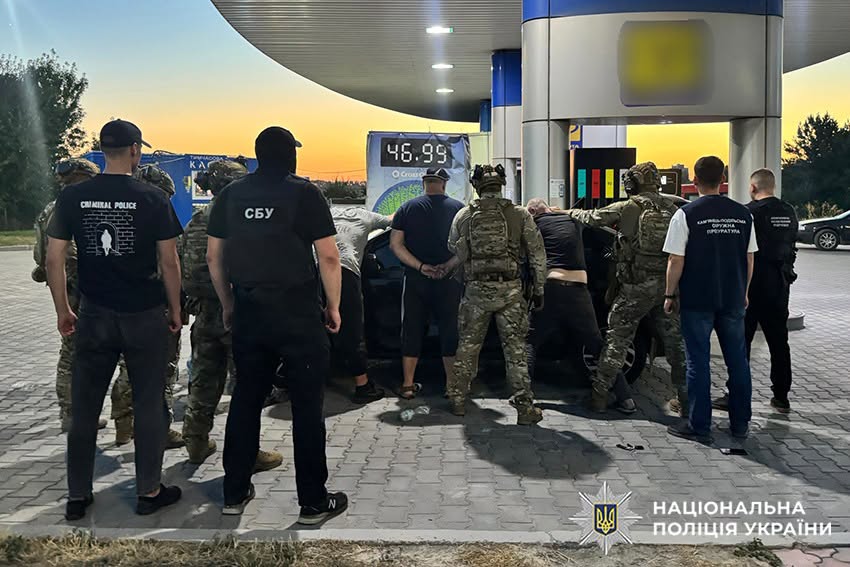 Новини Хмельницького - фото з На Хмельниччині викрили схему переправлення військовозобов’язаних за кордон: деталі