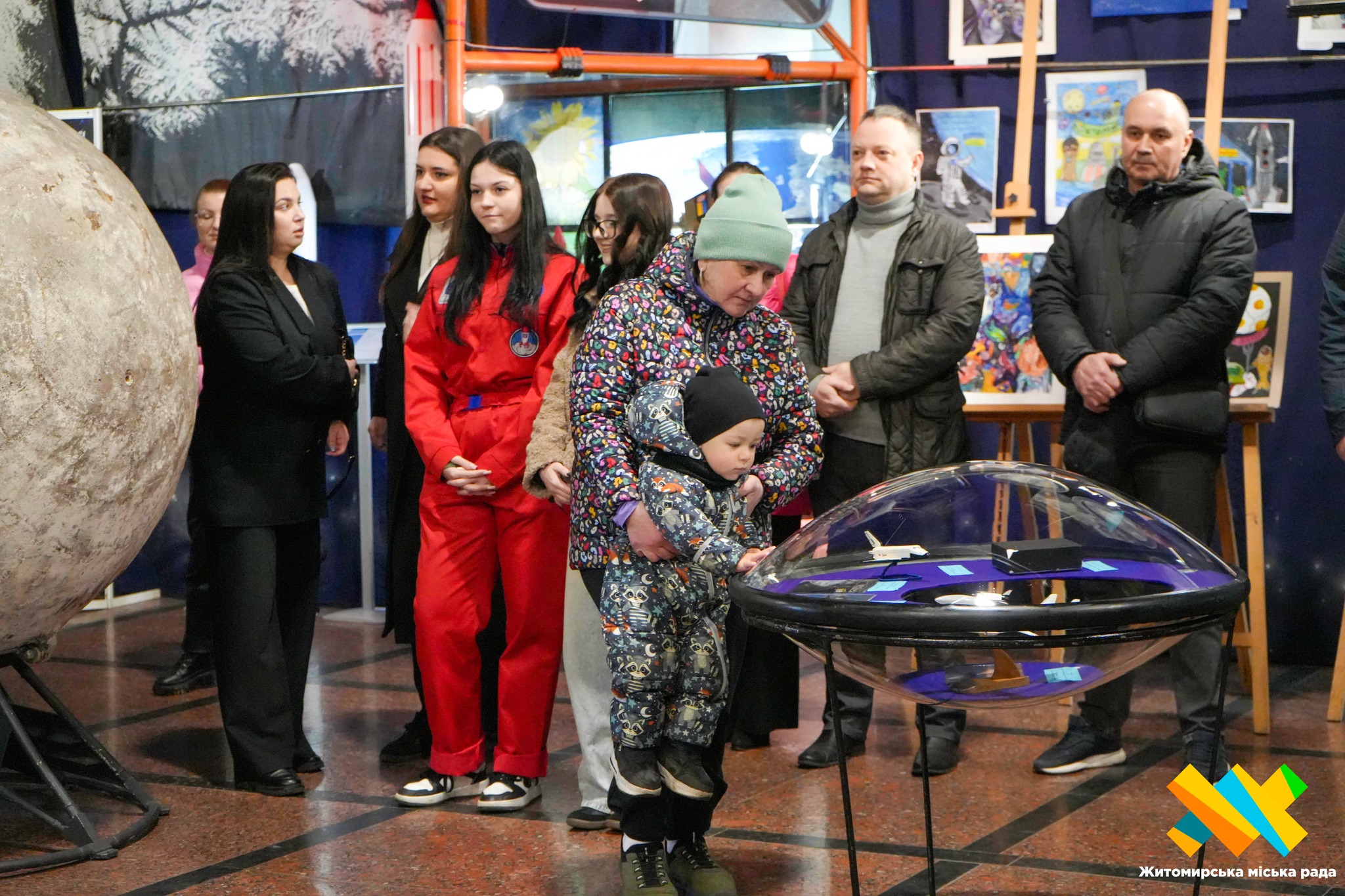 Новини Житомира - фото з У Житомирі напередодні Всесвітнього дня авіації та космонавтики вшанували пам’ять Сергія Корольова