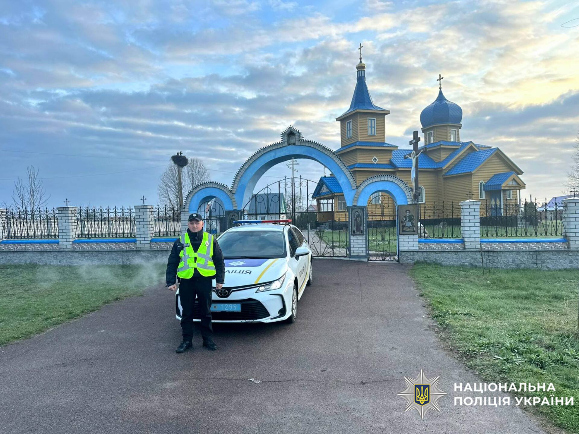 Новини Житомира - фото з У Житомирському районі Великодні богослужіння пройшли без грубих порушень громадського порядку
