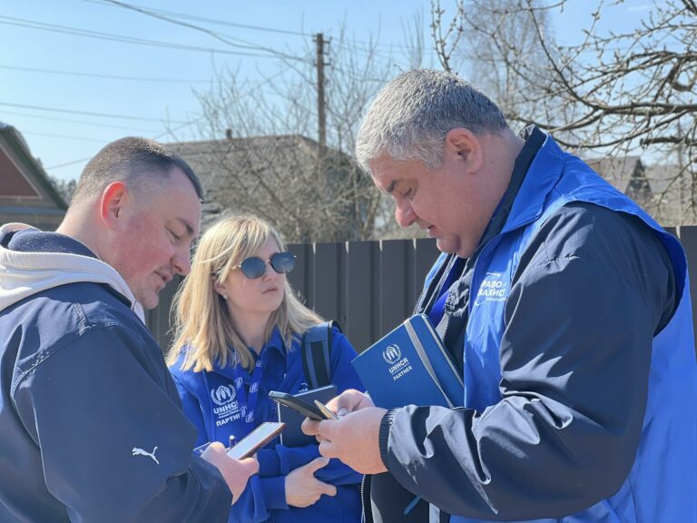 Новини Житомира - фото з Віталій Бунечко: у Коростені триває ліквідація наслідків ворожого удару