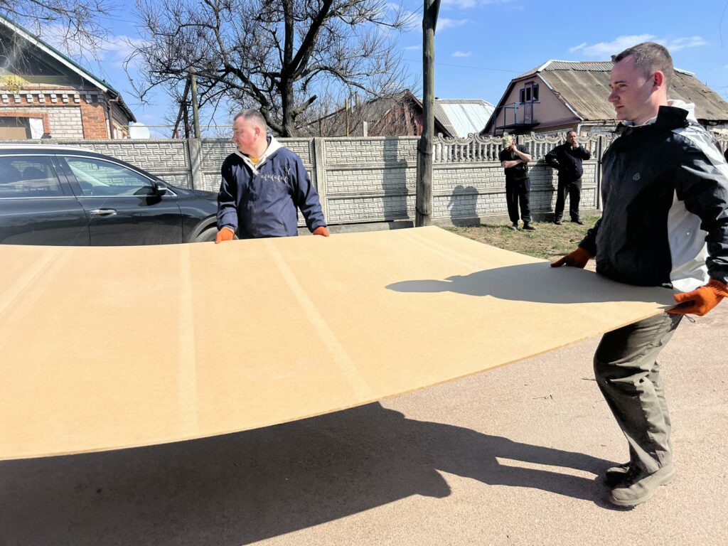 Новини Житомира - фото з Віталій Бунечко: у Коростені триває ліквідація наслідків ворожого удару