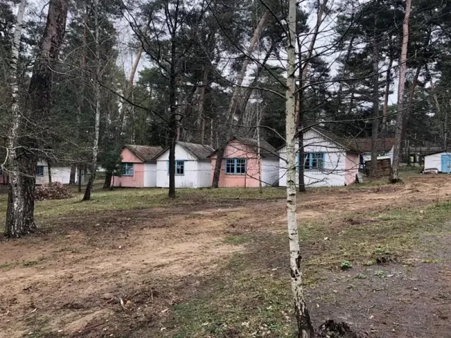 Новини Вінниці - фото з Знести не можна залишити — чому влада вимагає зрівняти із землею дитячий табір «Веселка» у Високому?