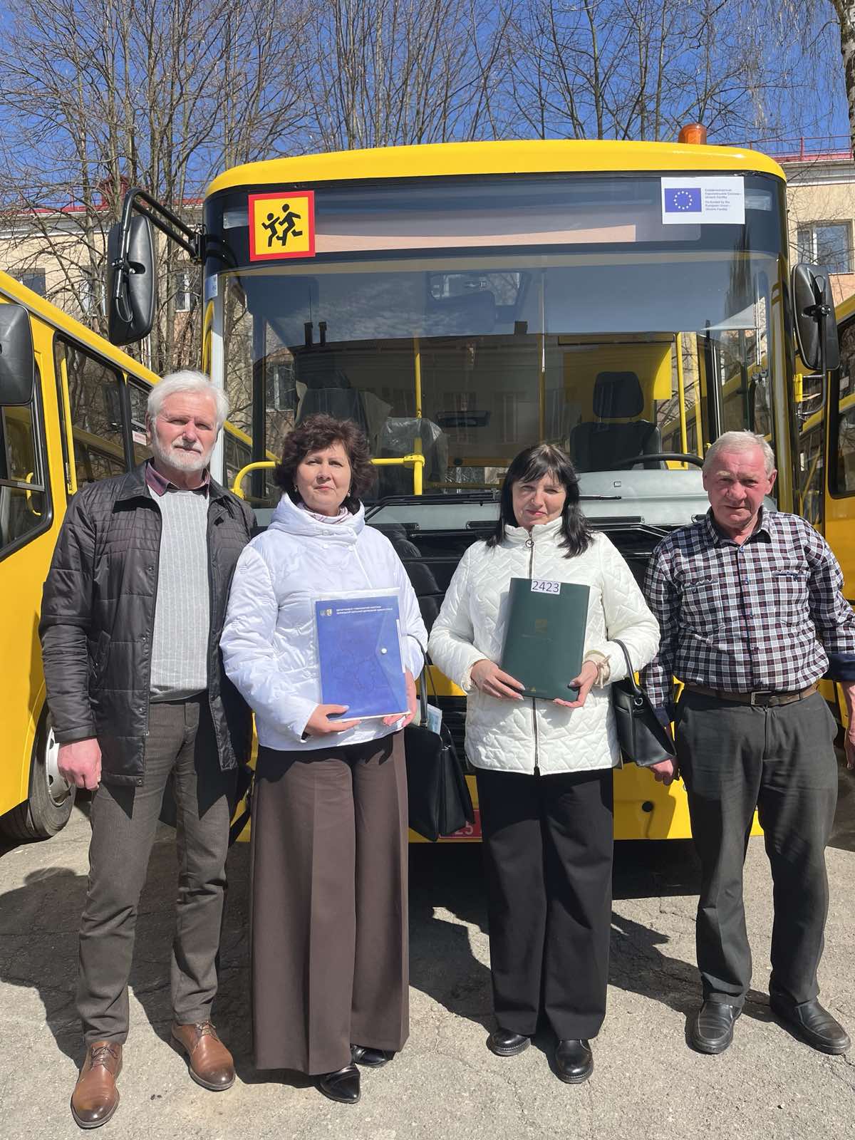 Новини Козятина - фото з Самгородоцька громада отримала новий шкільний автобус