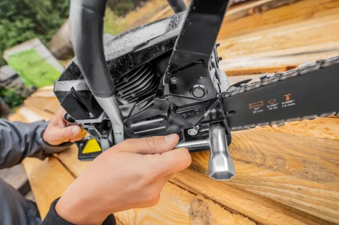 Обкатка нової бензопили: як правильно підготувати інструмент до великих навантажень (на правах реклами)