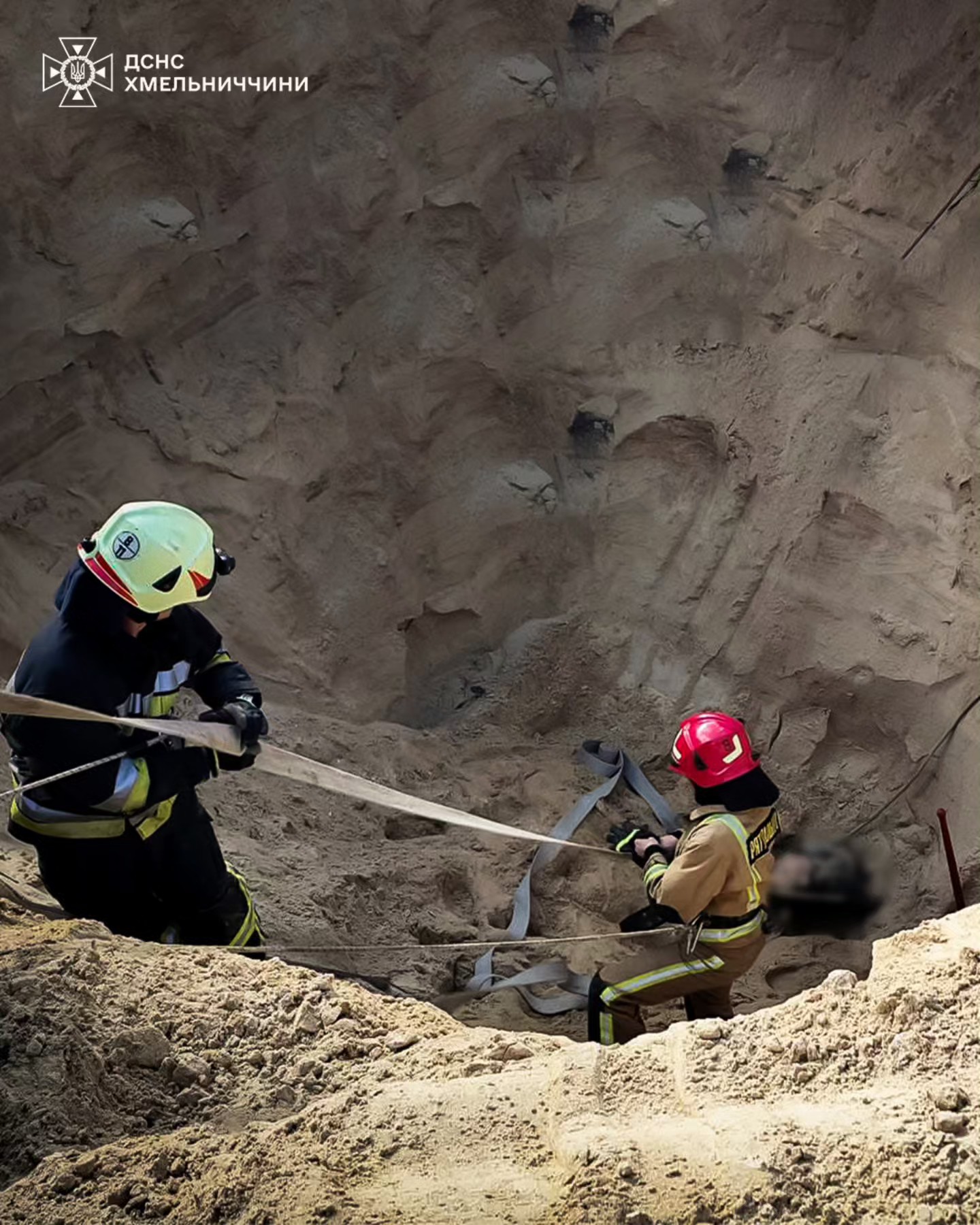 Під час облаштування криниці на Хмельниччині загинув 27-річний чоловік