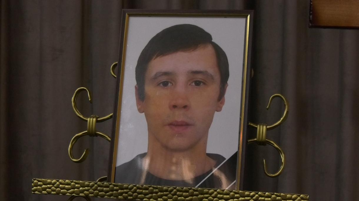 Микола Бондар