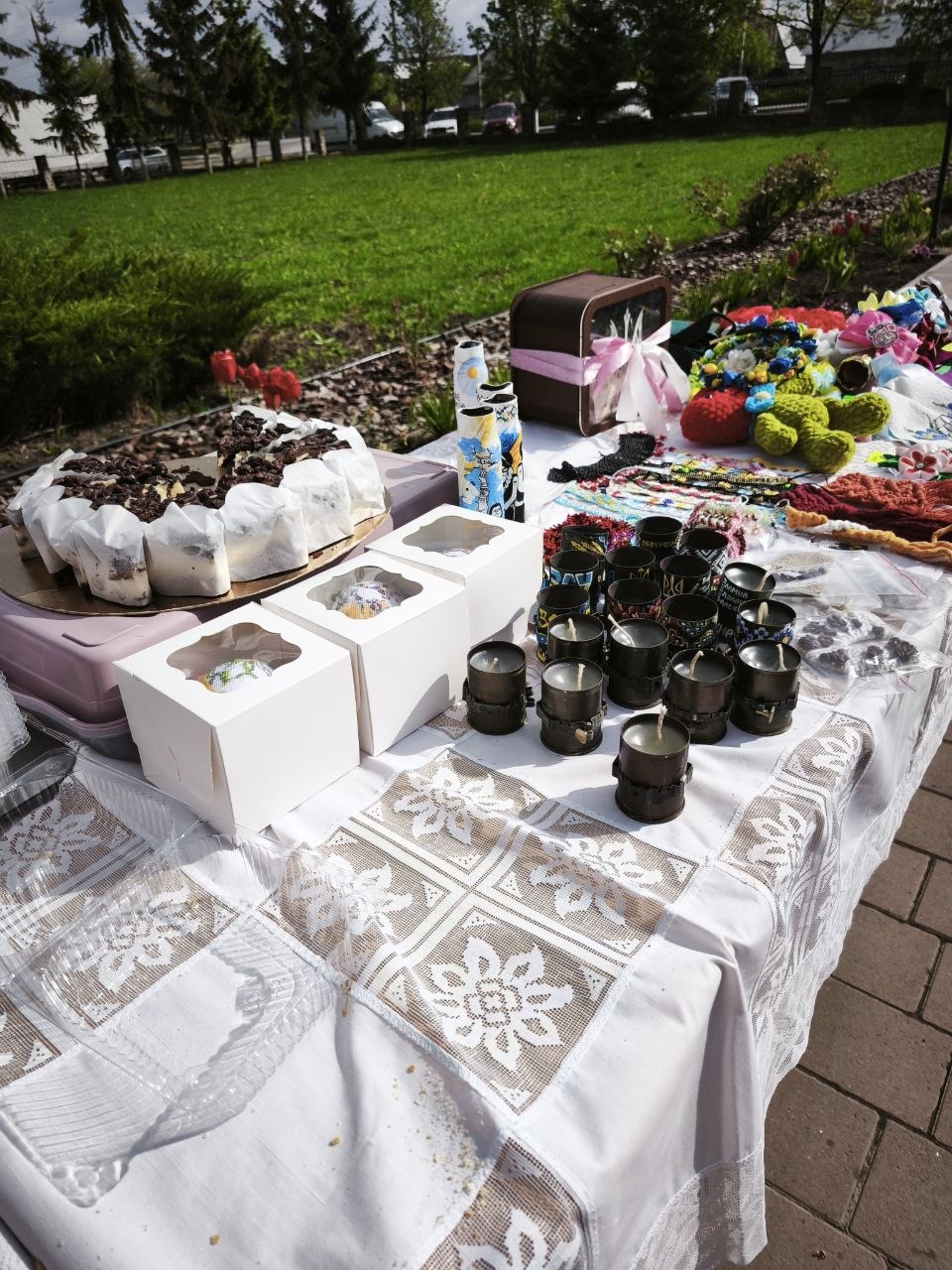 Новини Тернополя - фото з У Великій Березовиці ярмаркують та збирають кошти на ремонт автівки для захисників
