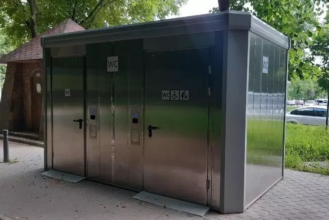 Новини Вінниці - фото з П’ять безкоштовних вбиралень на всю Вінницю? Скільки місто витрачає на туалети