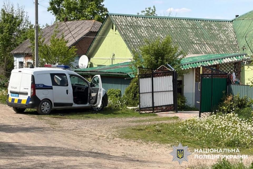 На Хмельниччині невідомий розстріляв поліцейських. Введено операцію «Сирена»
