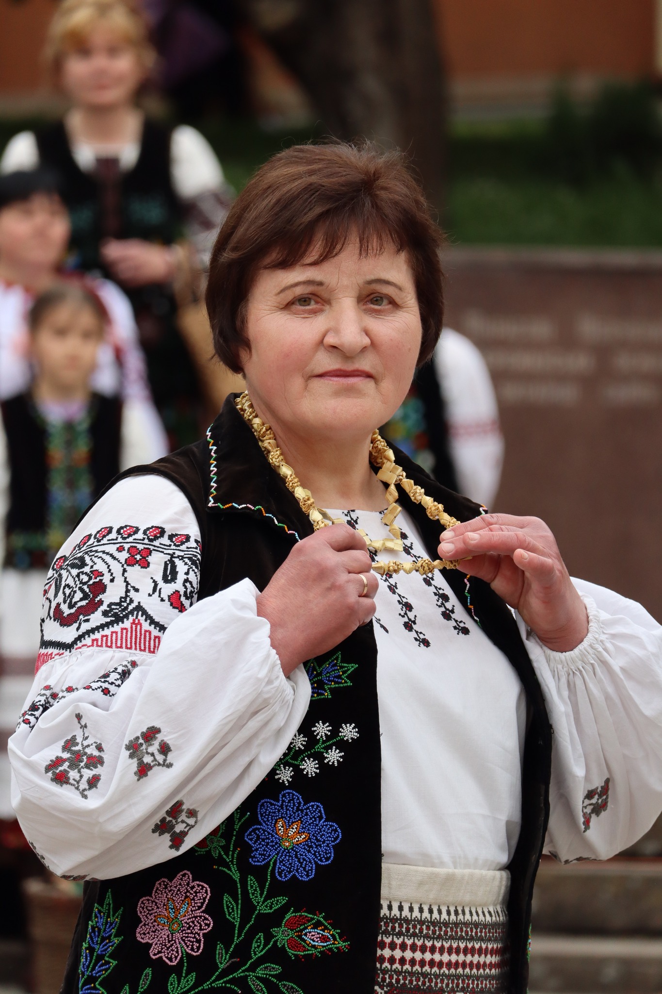 Новини Тернополя - фото з У Бережанах дефілювали у старовинних строях з 17 сіл громади