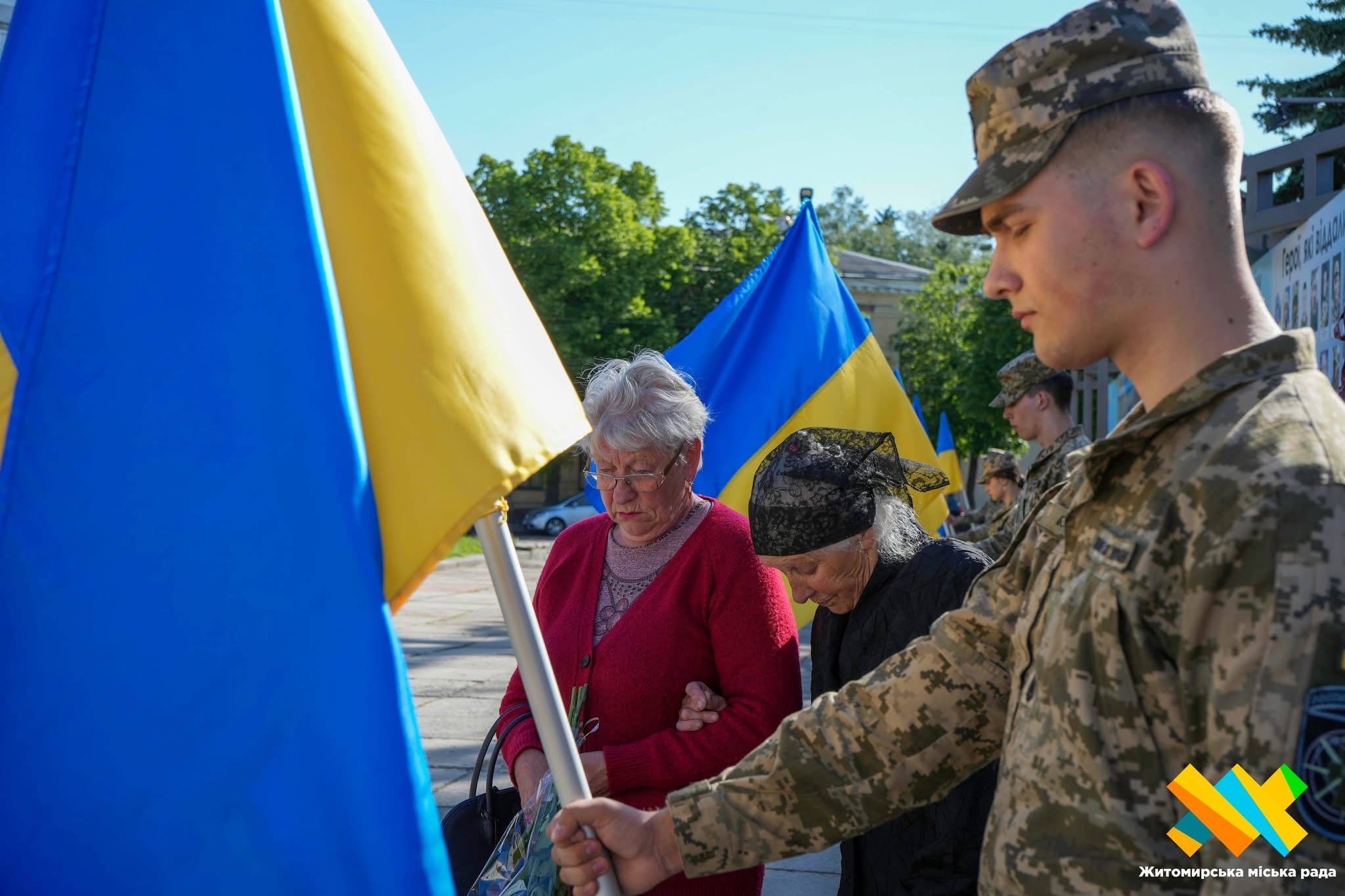 Новини Житомира - фото з У Житомирі з`явився 15-й стенд на Алеї Героїв