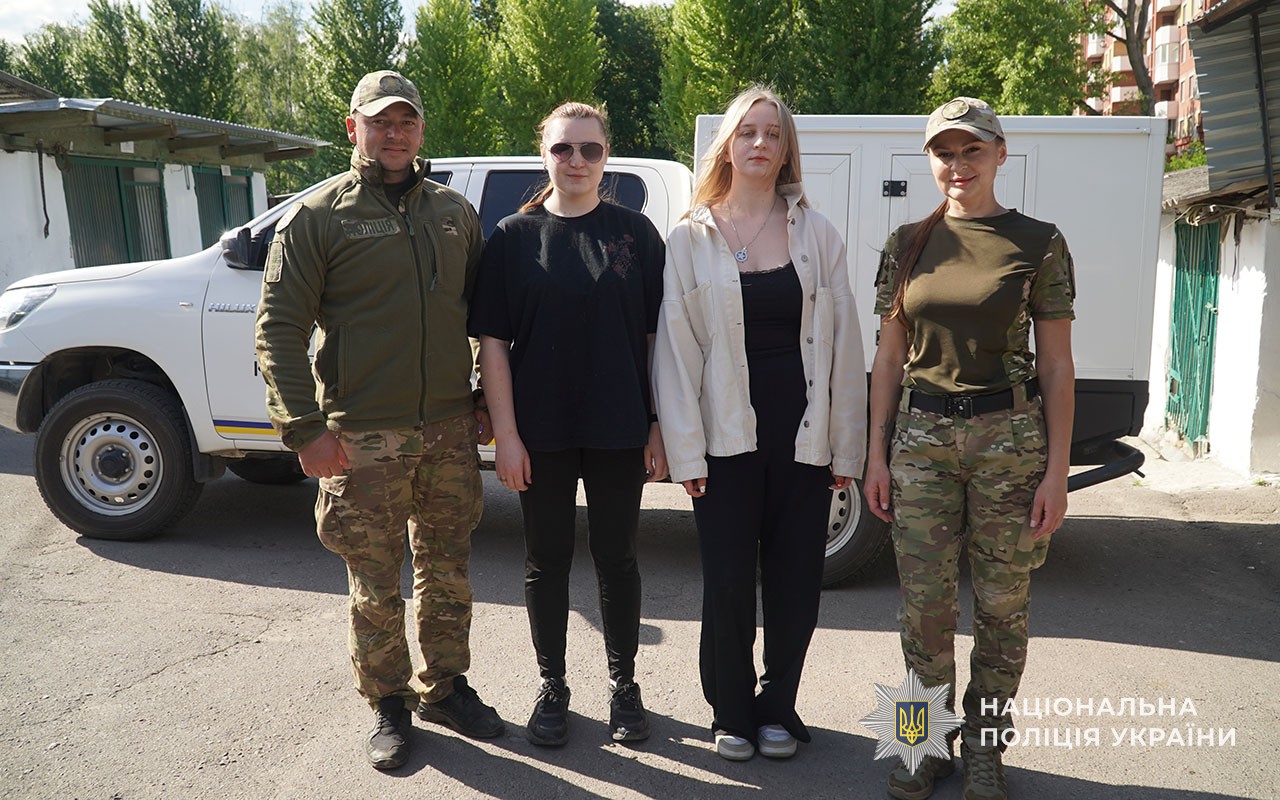 Новини Тернополя - фото з У полі біля Тернополя кінологи виявили поранену дику косулю: рятували поліцейські та волонтери