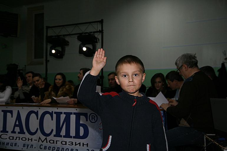 Новини Вінниці - фото з «Міг залишитися за кордоном — але повернувся». У Вінниці попрощалися з 22-річним Єгором Басюком