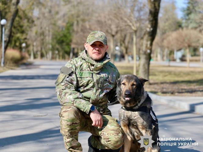 Новини Вінниці - фото з Пасинок зарізав вітчима та ховався від поліції в лісі: суд виніс вирок