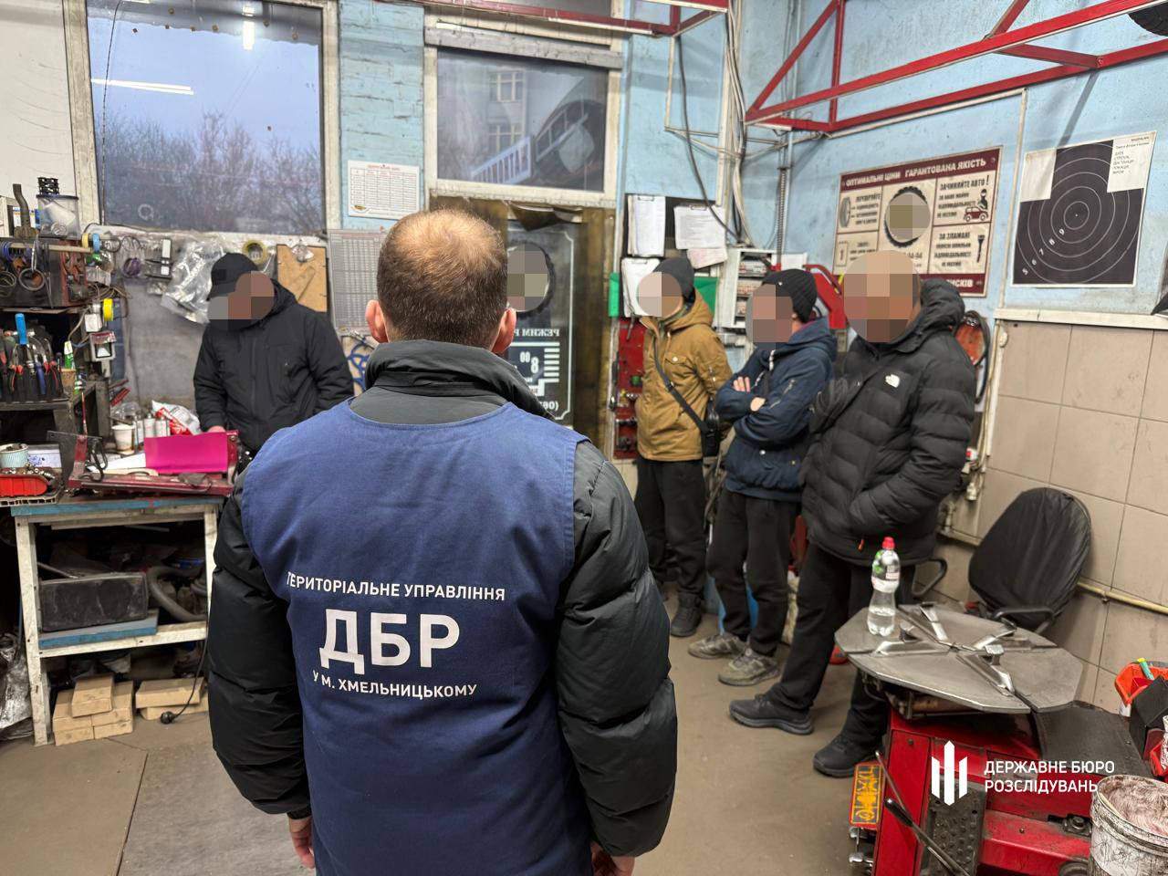 Новини Хмельницького - фото з Замість служби — СТО: повідомили про підозру екскомандиру військової частини з Хмельниччини