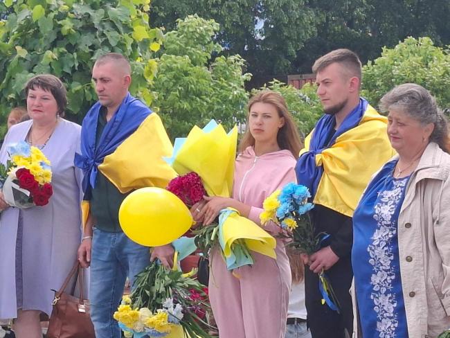 Новини Вінниці - фото з Із російського полону до рідної громади повернулися двоє захисників із Сутисківської громади