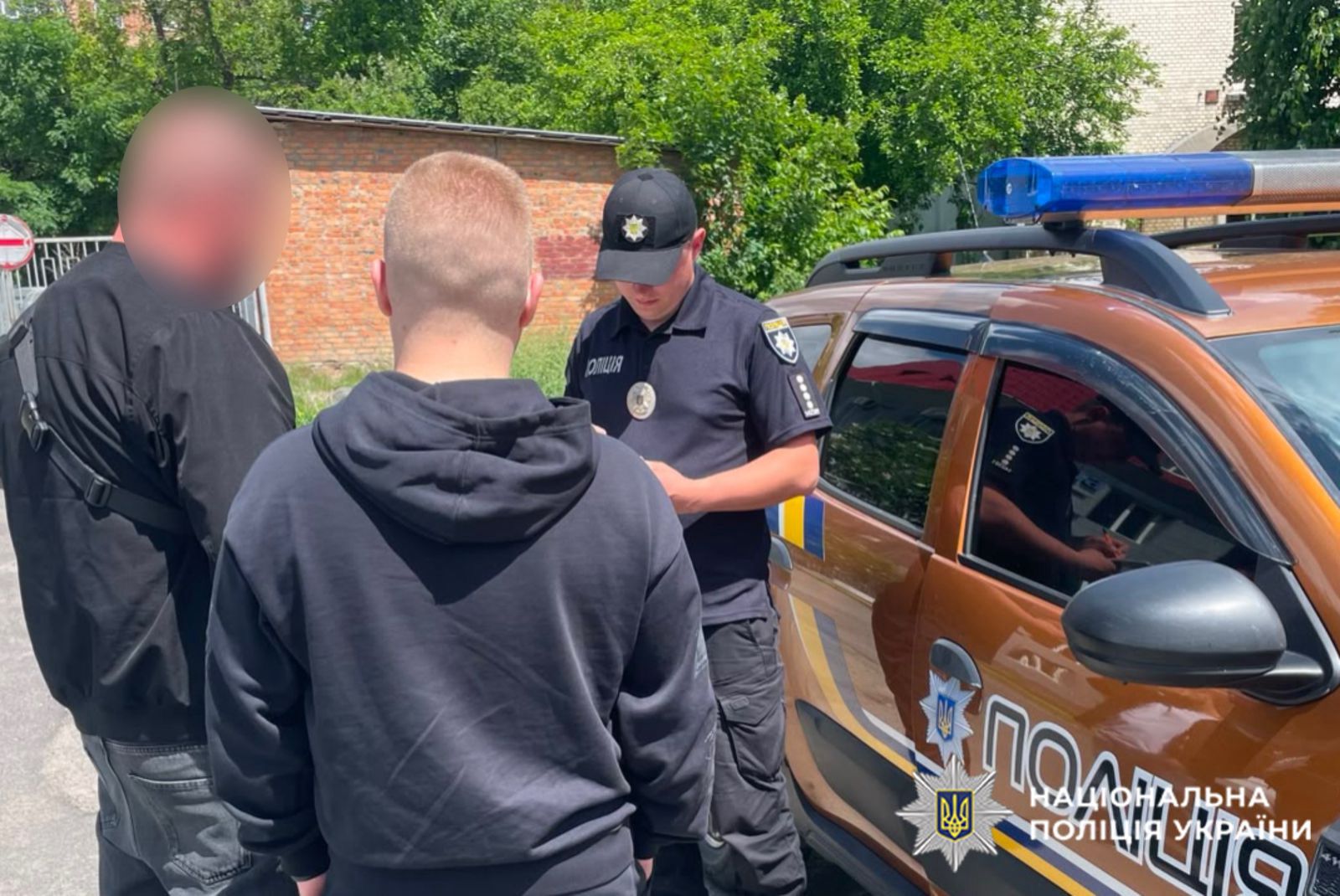 У Хмельницькому на Південному Бузі оштрафували чоловіків на гідроциклах