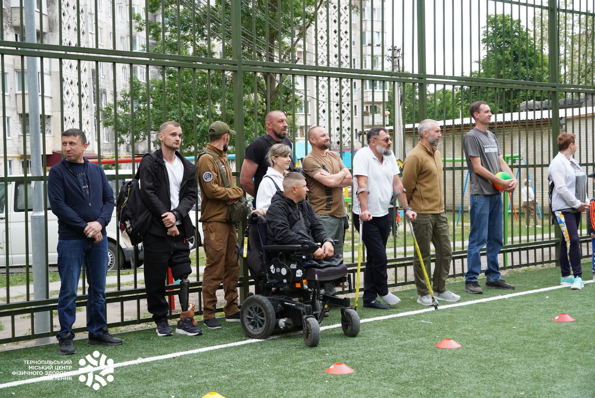 Новини Тернополя - фото з Новий універсальний спортивний майданчик відкрили на масиві «Сонячний»
