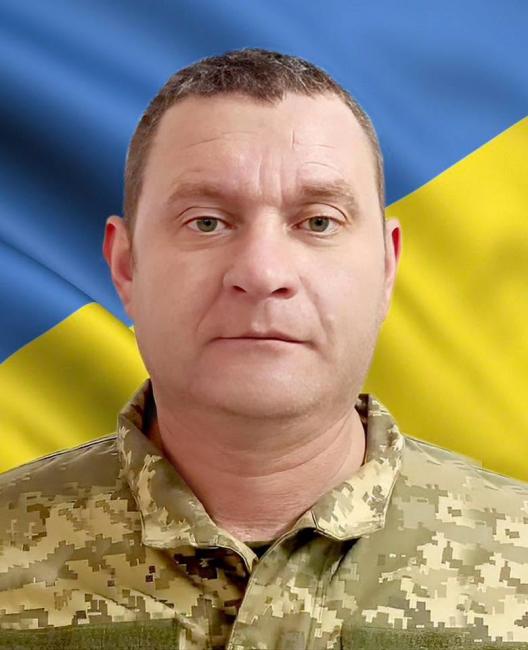 Новини Вінниці - фото з У Гайсині родинам загиблих воїнів передали державні нагороди