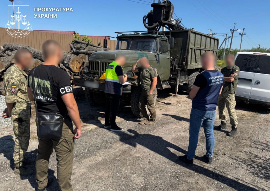Новини Житомира - фото з П’ятеро чоловіків, серед яких посадовці ДП «Ліси України», організували незаконний збут деревини на понад 1,4 млн грн – справу скеровано до суду