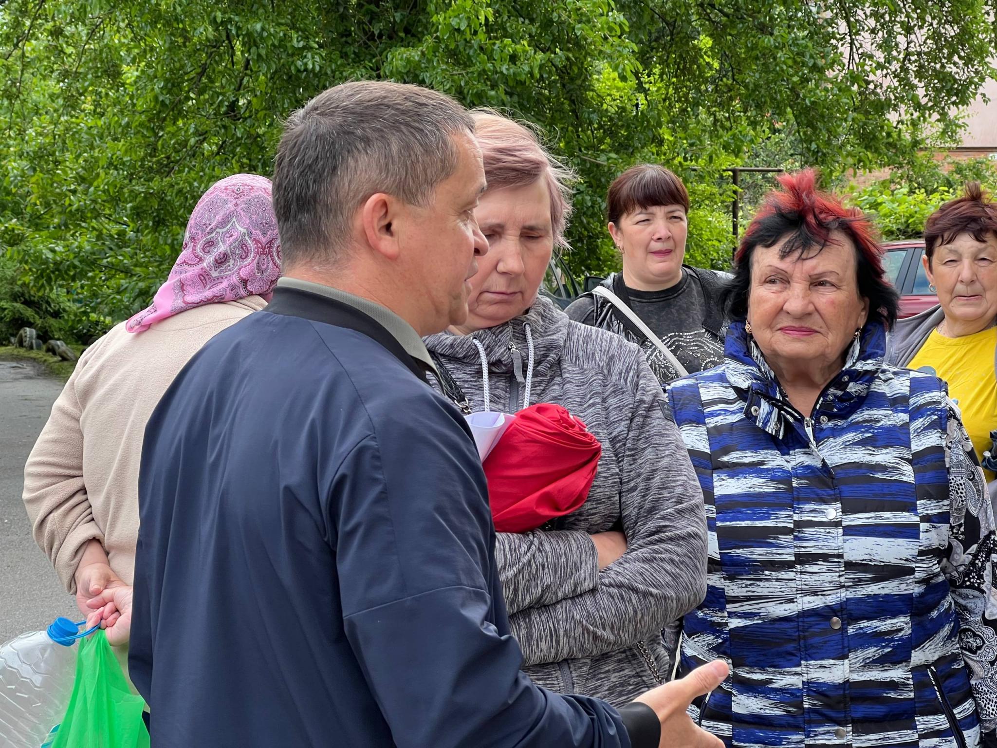 Новини Вінниці - фото з «Каналізаційні відходи течуть по подвір’ю»: чому в Агрономічному вже кілька днів проблеми з водою?