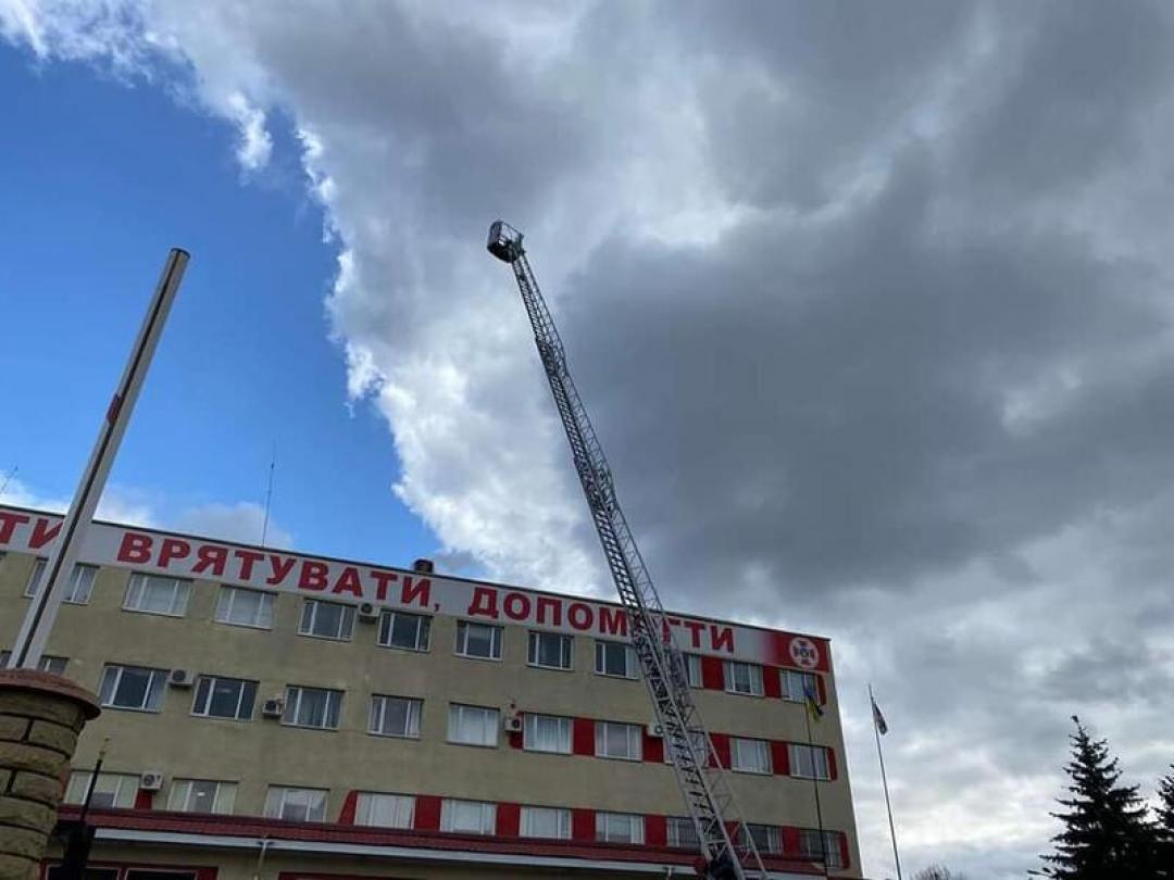 Новини Вінниці - фото з У Вінниці будують «хмарочоси», але пожежна техніка дістає лише до 14-го поверху. Чи є це проблемою?