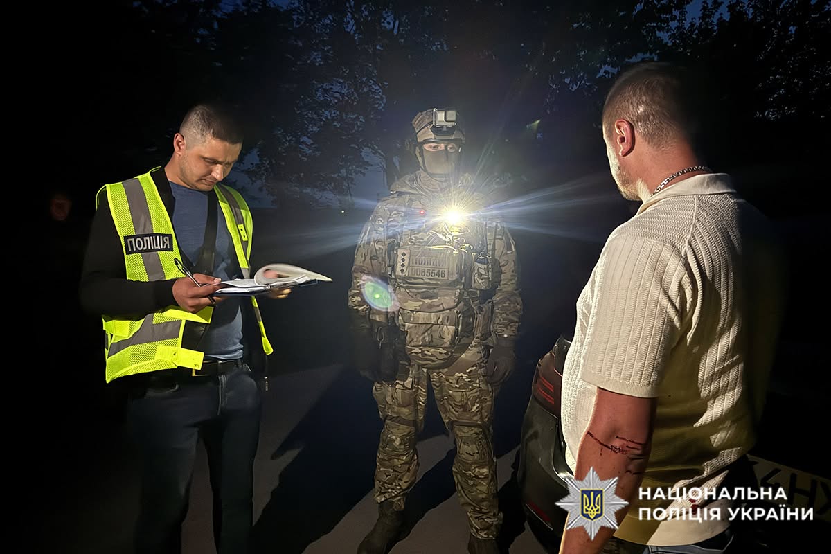 Новини Хмельницького - фото з Мешканці Хмельниччини організували схему переправлення чоловіків до Молдови