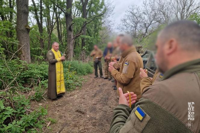 Новини Вінниці - фото з Молитва під обстрілами: як капелани допомагають бійцям триматися на війні