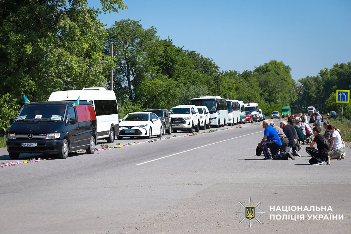 Новини Хмельницького - фото з На Хмельниччині попрощалися із поліцейським Ігорем Мельником