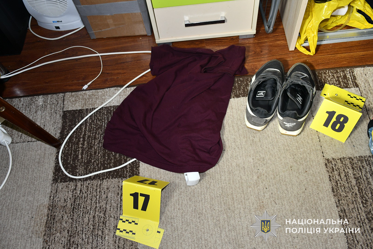 Новини Тернополя - фото з 16-річного хлопця затримали за підозрою у вбивстві бабусі