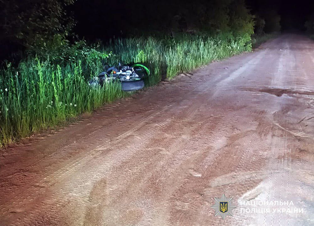 Новини Житомира - фото з На Коростенщині поліцейські встановлюють обставини кількох ДТП за участі неповнолітніх мотоциклістів