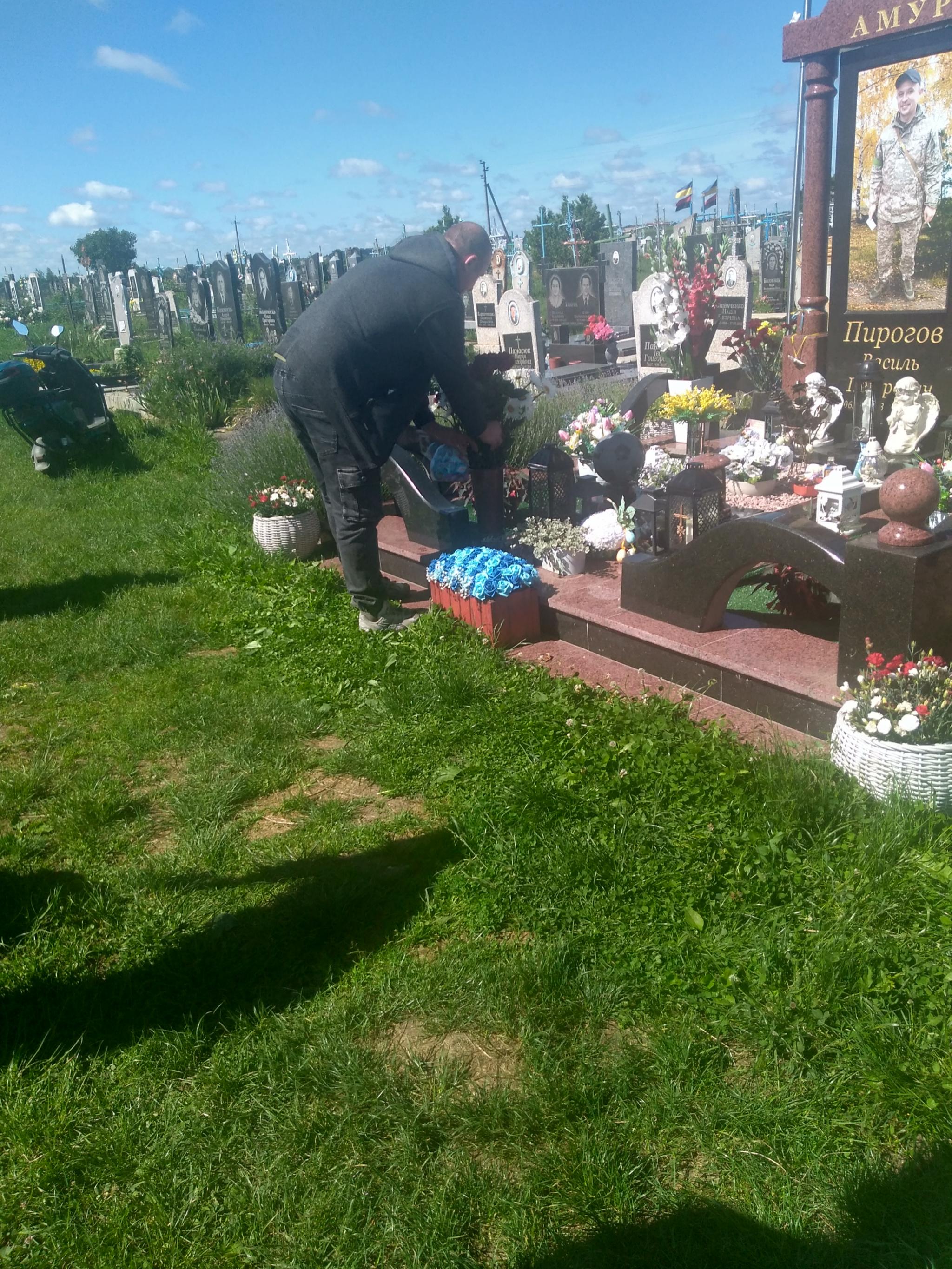 Новини Козятина - фото з Василь приїхав, щоб зустрітися з рідними та пішов на війну захищати рідну землю