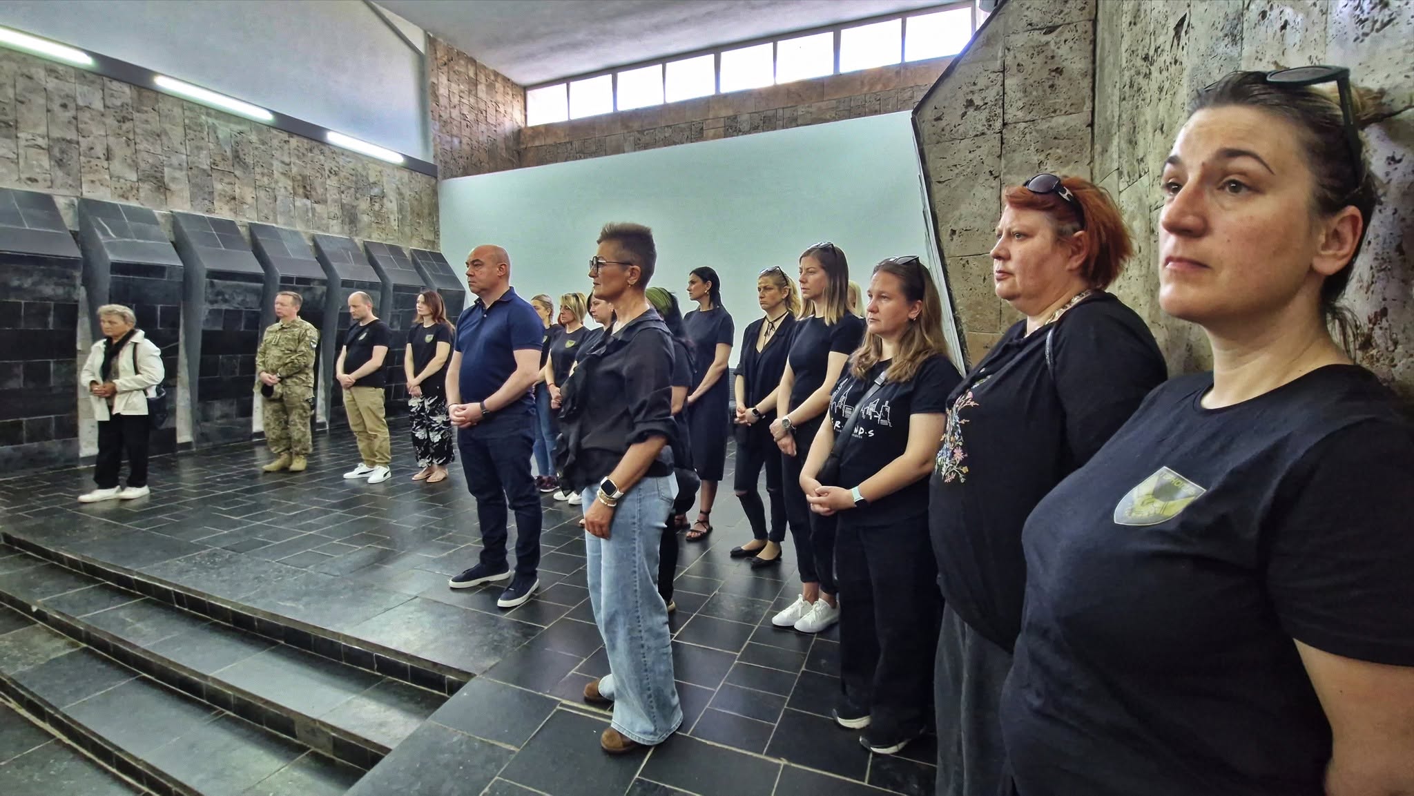Новини Тернополя - фото з Тернопіль в останню путь провів Героя Андрія Стоцького