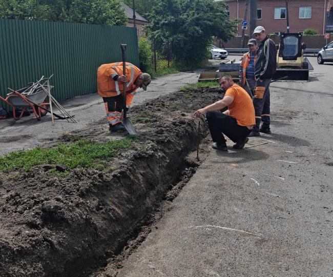 Новини Вінниці - фото з На вулиці Данила Галицького облаштовують безбар’єрний пішохідний перехід