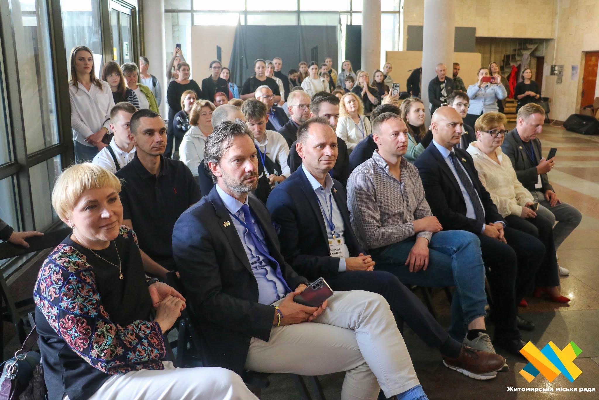 Новини Житомира - фото з Музика та театральне мистецтво об'єдналися на одній сцені