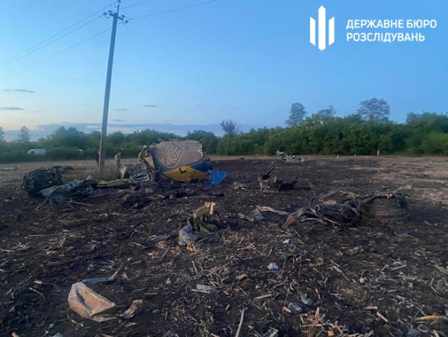 Новини Вінниці - фото з Авіакатастрофа на Хмельниччині: під час виконання бойового завдання загинув екіпаж Су-24М